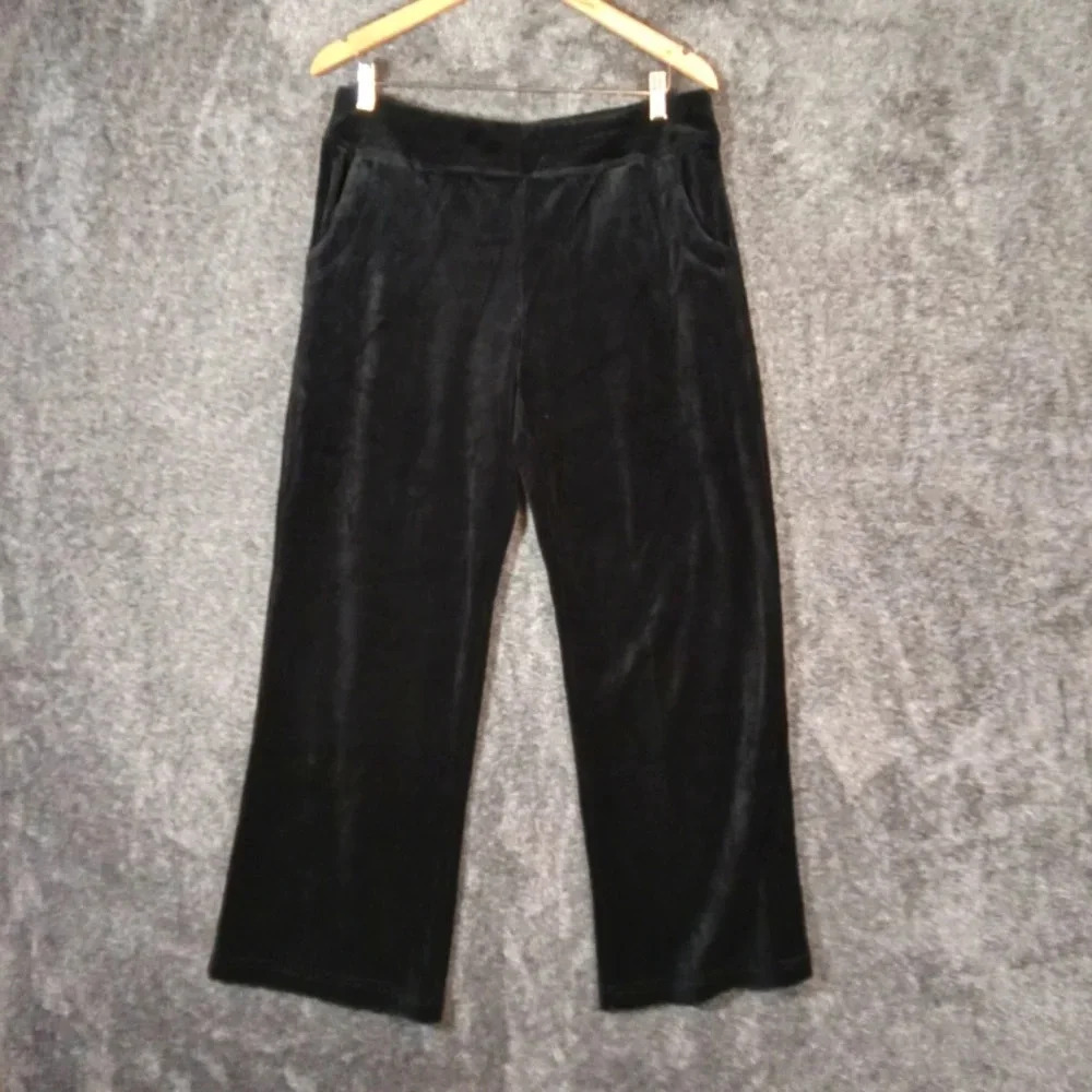 Neiman marcus exclusive women's velour black stretch pants size large
